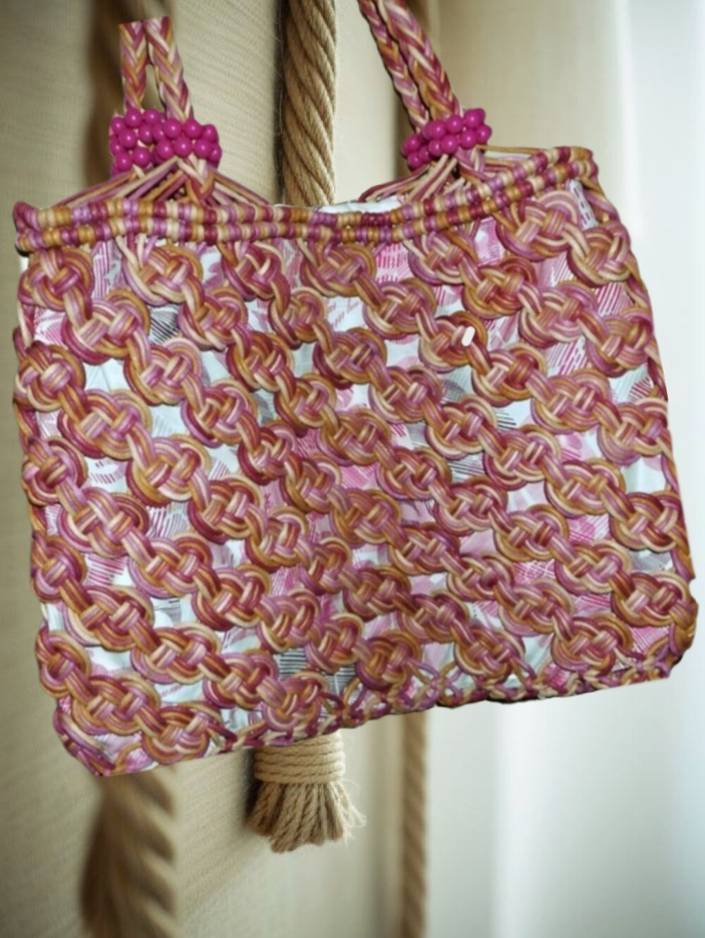 Macrame Knotted Shoulder Bag Pink Beads Lined Straw Market Souvenir